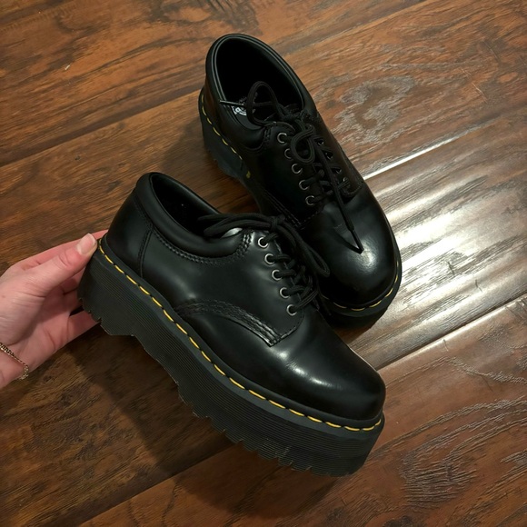 Women’s platform doc martens - Picture 4 of 4